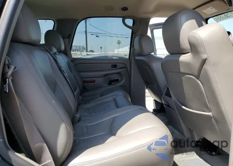 2005 Chevrolet Tahoe C1500 z USA, uszkodzony, nr VIN 1GNEC13T75R266344